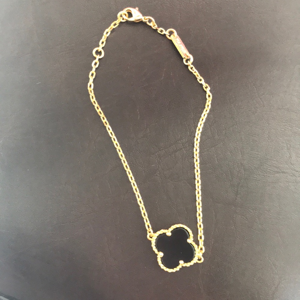 Van Cleef & Arpels Alhambra Vintage bracelet